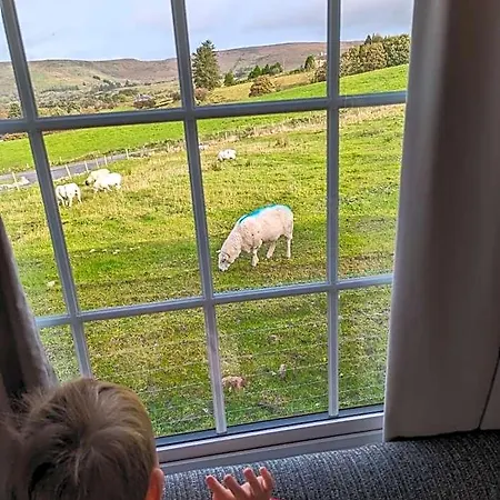 Hotel Attymchugh *